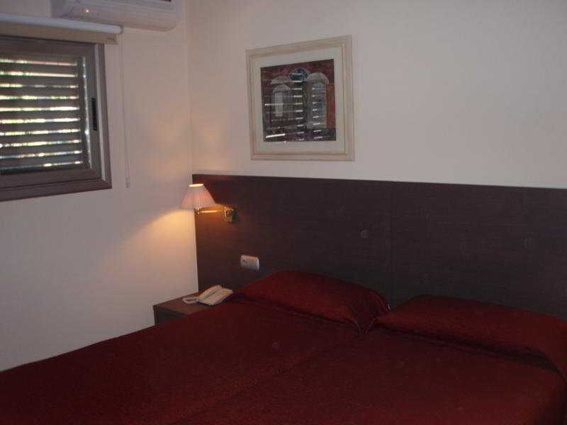 Aparthotel Bardon カステルデフェルス エクステリア 写真